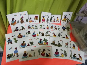 Verschiedene Motive der Blütenkarten aus Ecuador