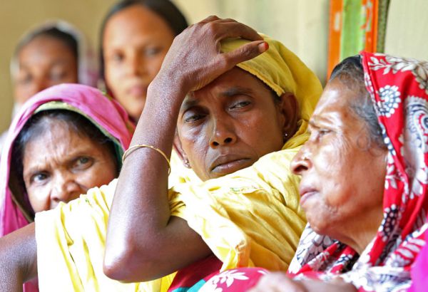 Etwa 20 Prozent der Bevölkerung von Bangladesch leben in extremer Armut. Witwen und alleinerziehende Mütter sind mit am stärksten betroffen. Hunger ist ihr ständiger Begleiter, und die Covid-19- Pandemie erschwert die Not noch zusätzlich. (© Netz) Frauen reden über ihre Sorgen